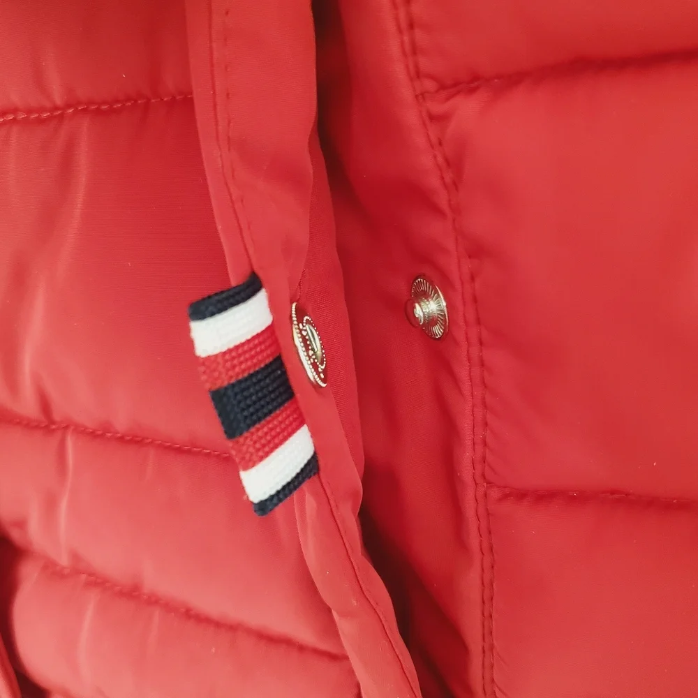 Tommy Hilfiger Red Puffer Vest Jacket - Size Small - Picture 11 of 17